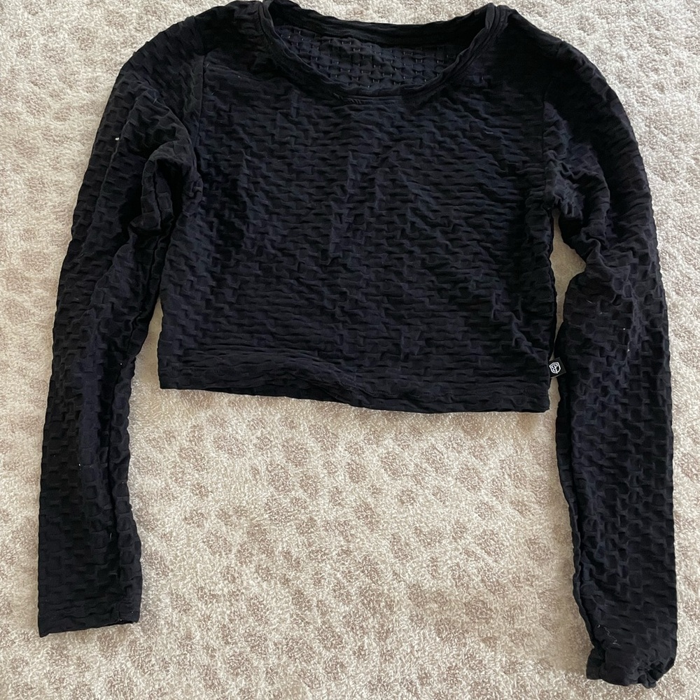Born primitive summit crop top